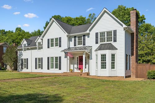 100 Deerfield Dr, Columbia, TN, 38401-5252 | Card Image