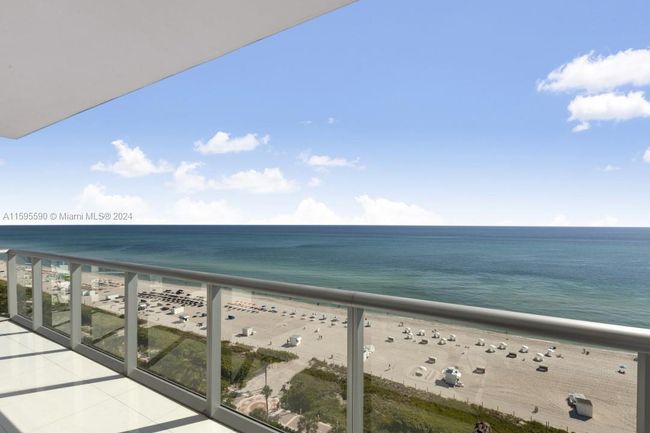 S-1401 - 3737 Collins Ave, Condo with 3 bedrooms, 2 bathrooms and null parking in Miami Beach FL | Image 4