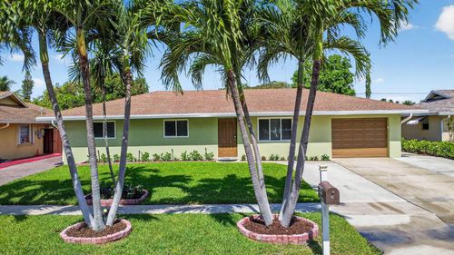 735 La Costa Way, Lantana, FL, 33462-4129 | Card Image