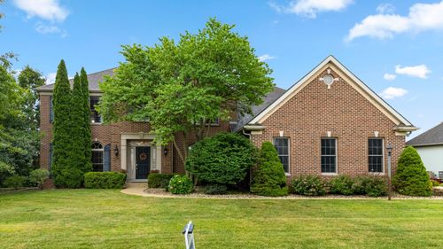 10080 Pemburry Dr, Granger, IN, 46530-6062 | Card Image