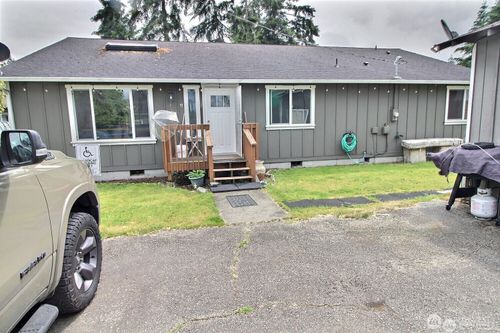 774 132nd St S, Tacoma, WA, 98444-3518 | Card Image
