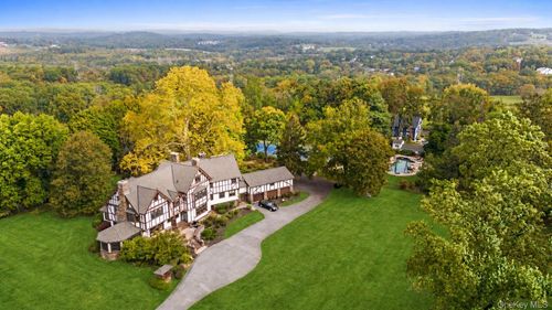 157 Arcadia Rd, Goshen, NY, 10924-5639 | Card Image