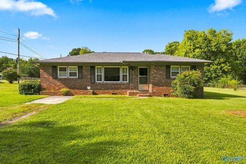 141 Hamaker Street, Decatur, AL, 35603 | Card Image