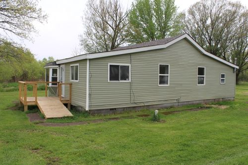 7215 N 50 E, Hamlet, IN, 46532-9748 | Card Image