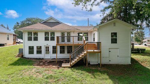 129 Ridgeway Ave, Church Hill, TN, 37642-3713 | Card Image