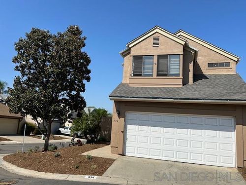 934 Venice Gln, Escondido, CA, 92026-3166 | Card Image