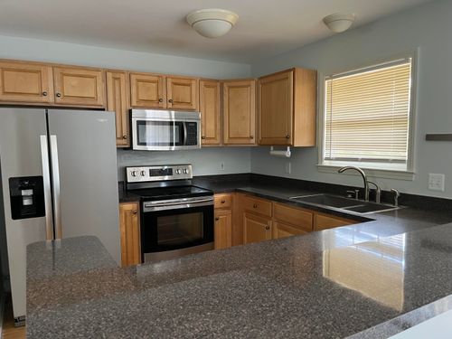 2815 Barclay Way, Ann Arbor, MI, 48105-9460 | Card Image