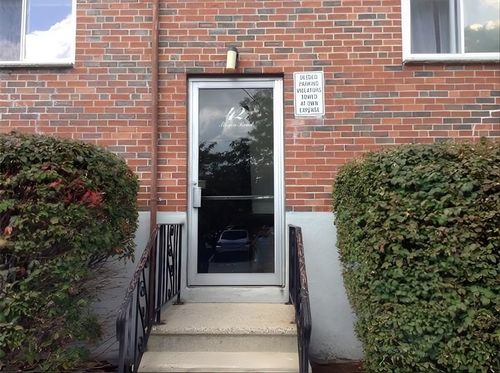 1-42 Bryon Rd, Chestnut Hill, MA, 02467-3313 | Card Image