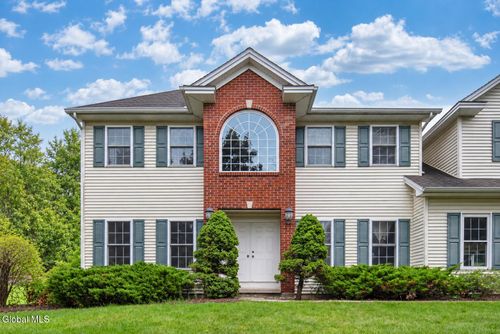 41 Dyke Rd, Latham, NY, 12110-1237 | Card Image