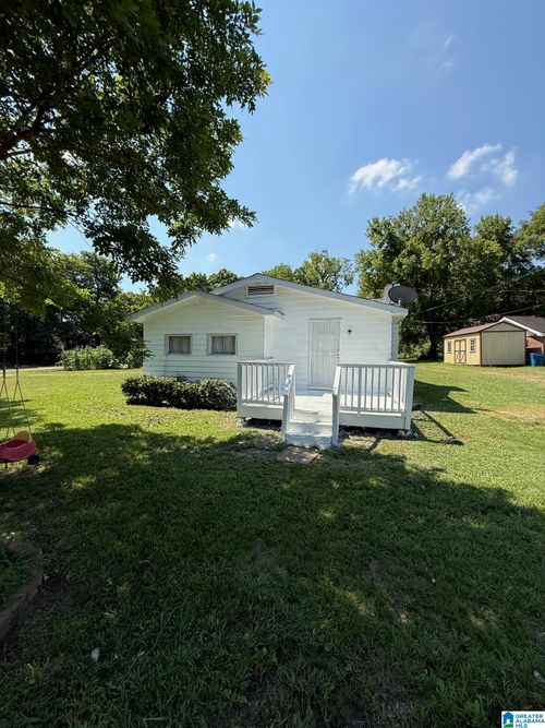 17 5th St, TARRANT, AL, 35217-1619 | Card Image