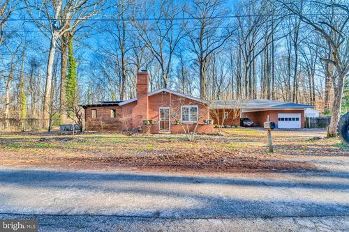 2482 Lee St, GAMBRILLS, MD, 21054-1719 | Card Image