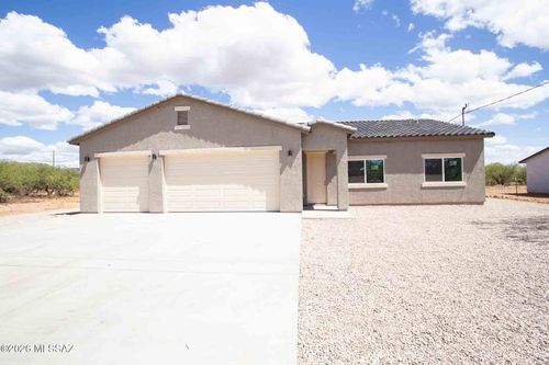21 Via Inglaterra Ct, Rio Rico, AZ, 85648-8014 | Card Image