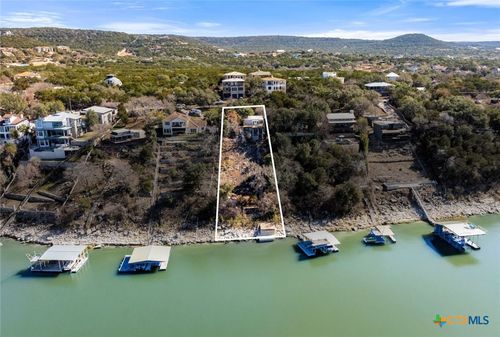 8124 Joy Rd, Volente, TX, 78641-9651 | Card Image