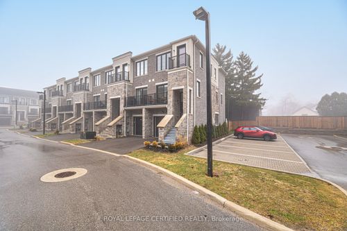 22-383 Dundas St E, Hamilton, ON, L8B1X6 | Card Image