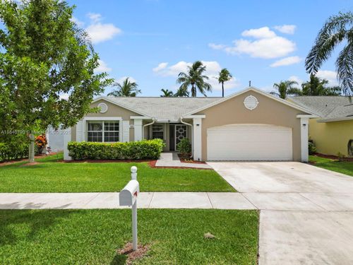 2670 Se 7th Pl, HOMESTEAD, FL, 33033-5226 | Card Image