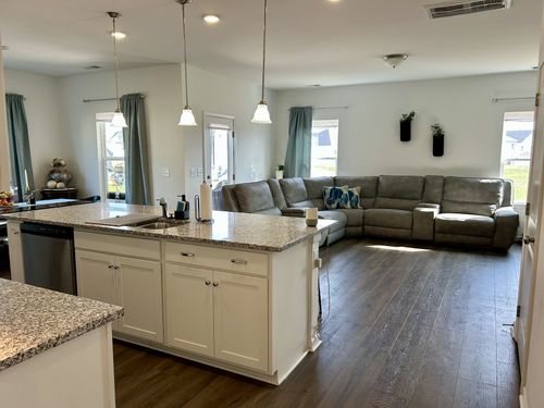 236 Summerlin Dr, Gallatin, TN, 37066-6216 | Card Image