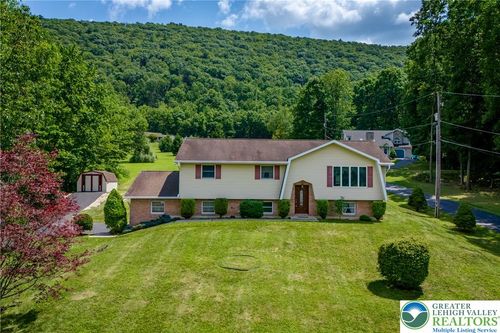 590 Airport Road, Ashland, PA, 17921 | Card Image
