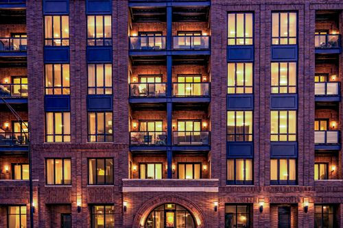 phd-323 Racine Ave, Chicago, IL, 60607-2817 | Card Image
