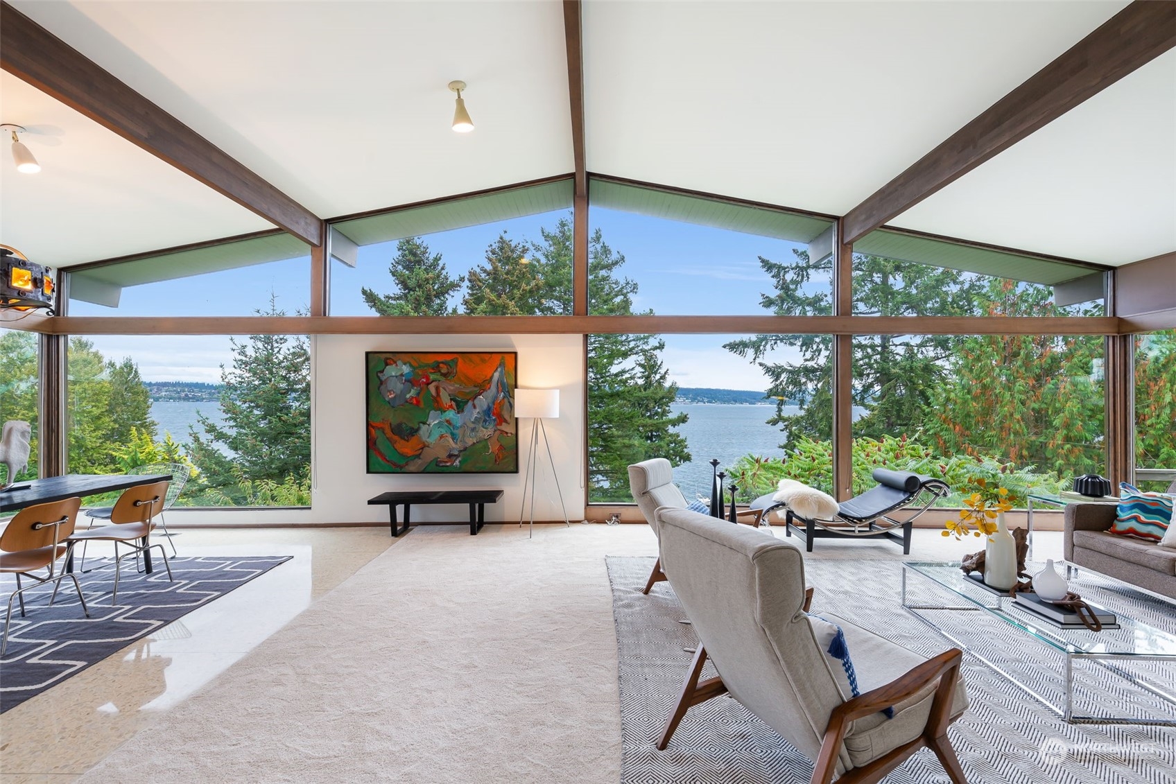 Windermere Rd, Seattle, WA 98115