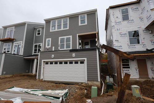 5636 Ohio Trl, Cincinnati, OH, 45248-1800 | Card Image