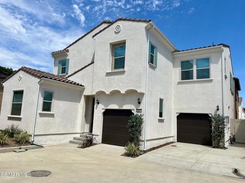 687 Guy Turner Dr, Camarillo, CA, 93010-7898 | Card Image