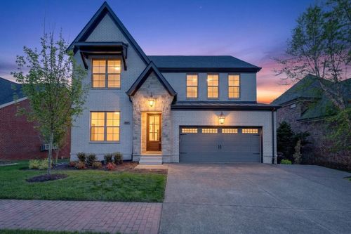 1087 Isaac Franklin Dr, Gallatin, TN, 37066-7422 | Card Image