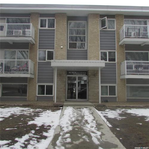 #3-38 Spence Street, Regina, SK, S4S4H4 | Card Image