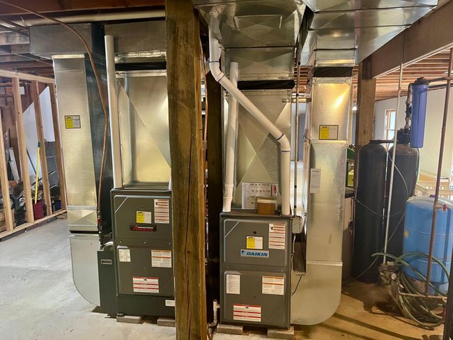 Newer forced air furnaces | Image 39