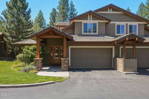 335 Sw Mt Washington Dr, Bend, OR, 97702-9020 | Card Image