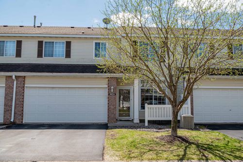 9624 Peony Ln N, Maple Grove, MN, 55311-1264 | Card Image