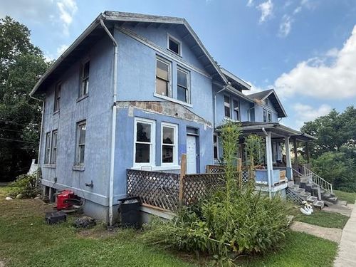 9 4th St, Beech Bottom, WV, 26030-1200 | Card Image