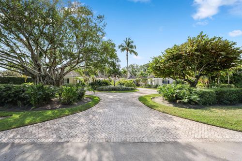 26 Country Road, Village Of Golf, FL, 33436 | Card Image