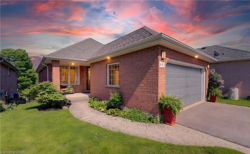 442 Sandbanks Cres, Waterloo, ON, N2V2J1 | Card Image