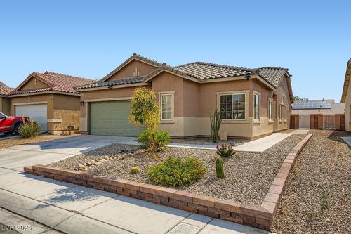 6032 Draft Horse Dr, North Las Vegas, NV, 89081-6775 | Card Image