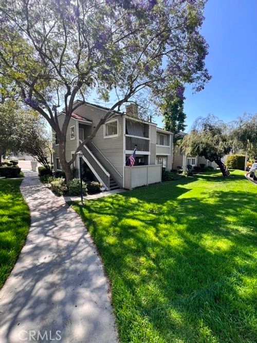 207-5706 Old Village Rd, Yorba Linda, CA, 92887 | Card Image