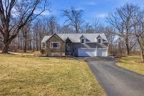 N2957 Marshall Ln, Lake Geneva, WI, 53147-3550 | Card Image