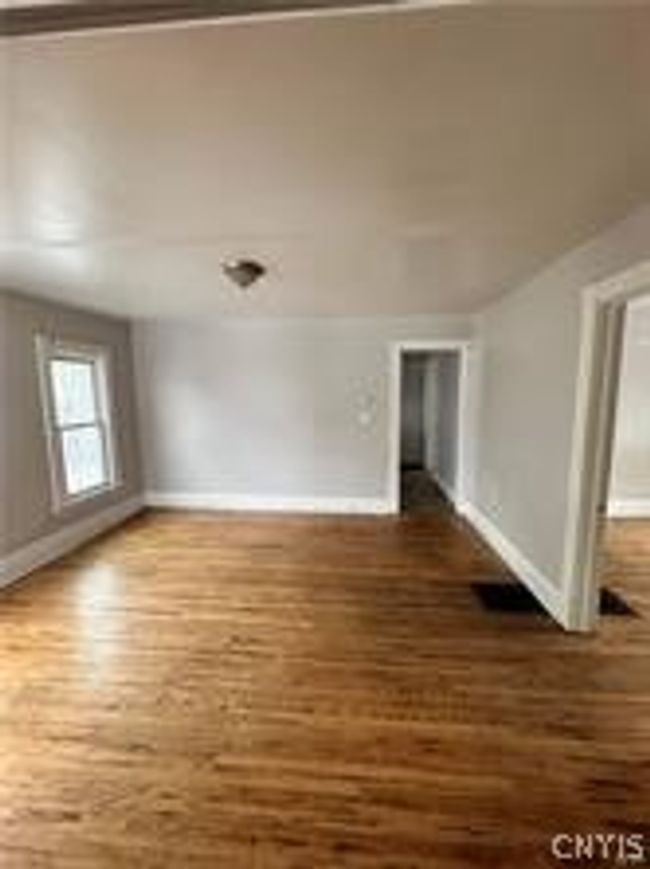 229 Kellogg St Street, Home with 4 bedrooms, 2 bathrooms and null parking in Syracuse NY | Image 15
