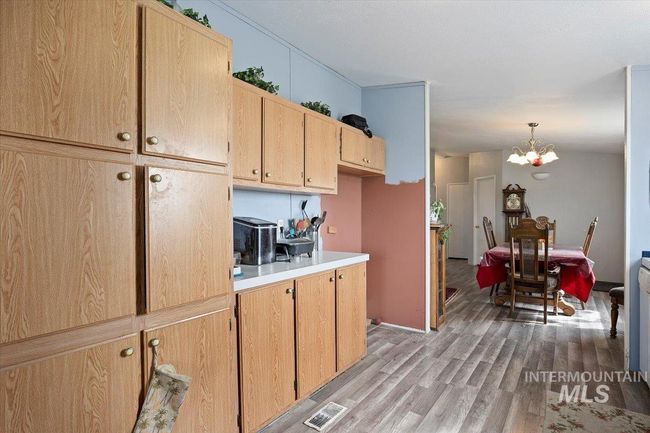 798 W 100 S, House other with 3 bedrooms, 2 bathrooms and 2 parking in Paul ID | Image 10