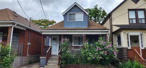 201 Grosvenor Ave N, Hamilton, ON, L8L7T1 | Card Image