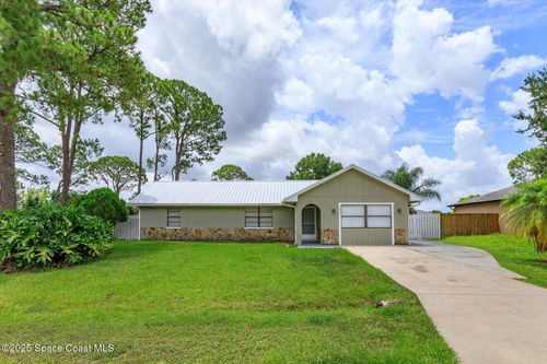 964 Spring St Nw, PALM BAY, FL, 32907-7871 | Card Image