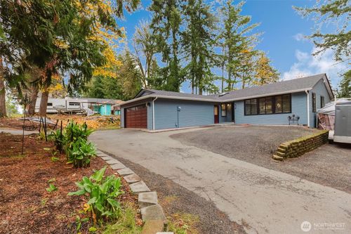 12306 Champion Dr Sw, Olympia, WA, 98512-9015 | Card Image