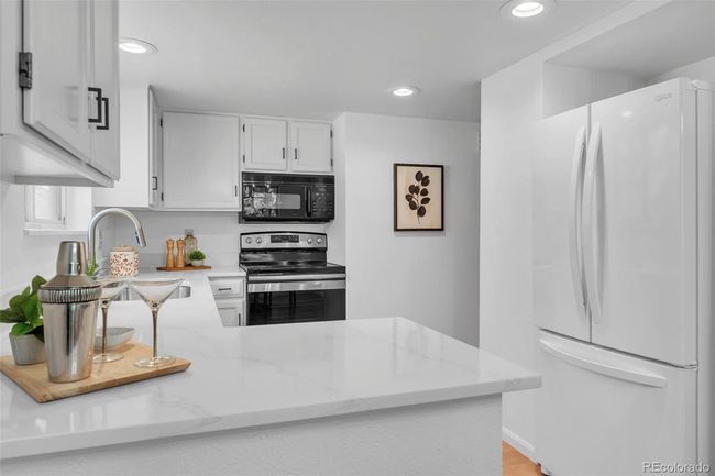 4248 Corriente Pl, Townhouse with 4 bedrooms, 2 bathrooms and 2 parking in Boulder CO | Image 13