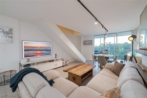 apt-305-5 Bluebill Ave, NAPLES, FL, 34108-1735 | Card Image