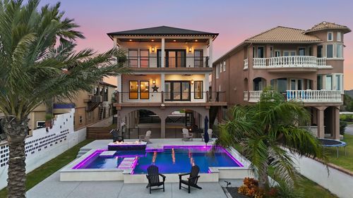 1918 Todville Rd, Seabrook, TX, 77586-3720 | Card Image