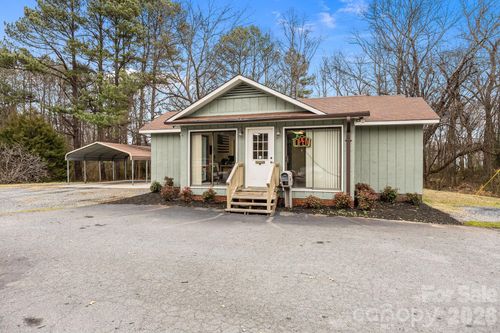 710 Us Highway 52 Highway N, Albemarle, NC, 28001 | Card Image