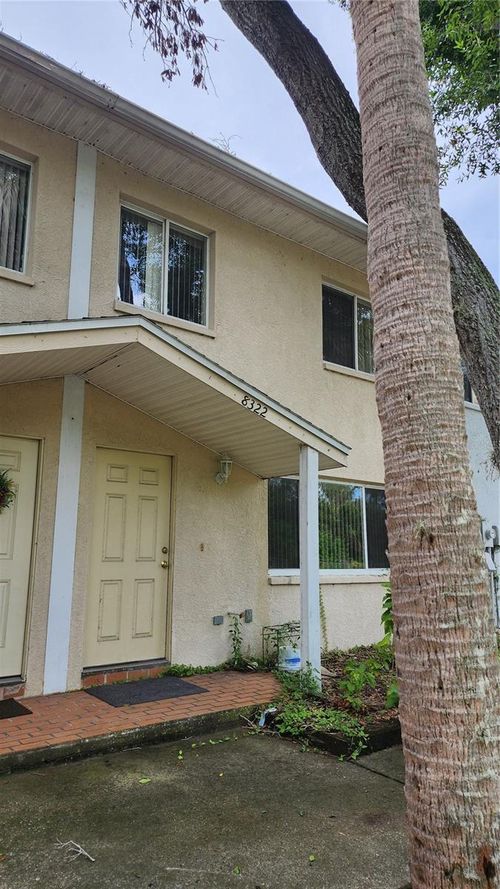 8322 Civic Rd, TAMPA, FL, 33615-4565 | Card Image