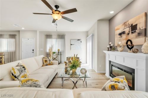 unit-103-4725 Blaise Ave, North Las Vegas, NV, 89084-5080 | Card Image