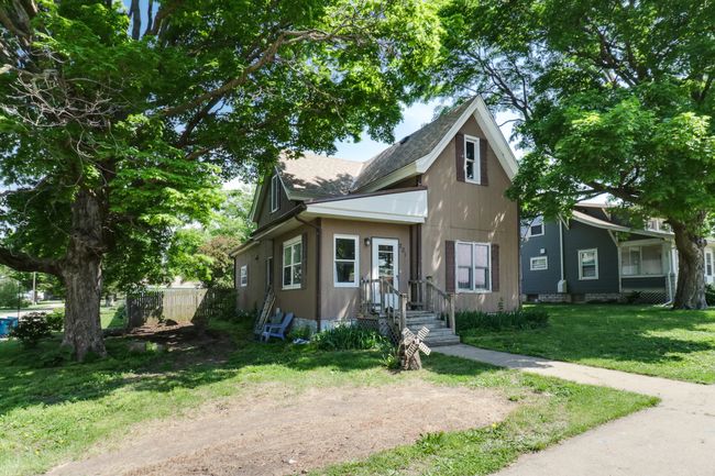 201 E Boundary St, House other with 4 bedrooms, 2 bathrooms and 2 parking in Stanford IL | Image 31