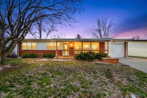 3155 Parker Rd, Florissant, MO, 63033-3730 | Card Image