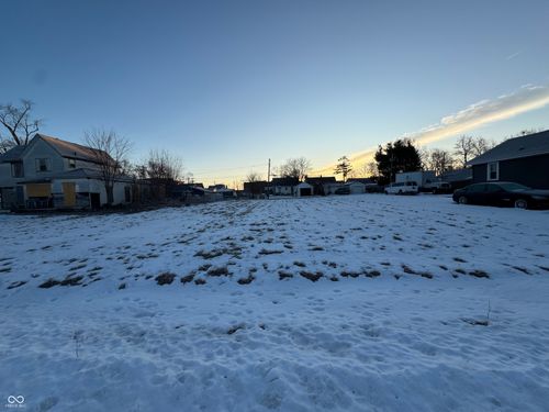 2220 Lincoln St, Anderson, IN, 46016-4252 | Card Image